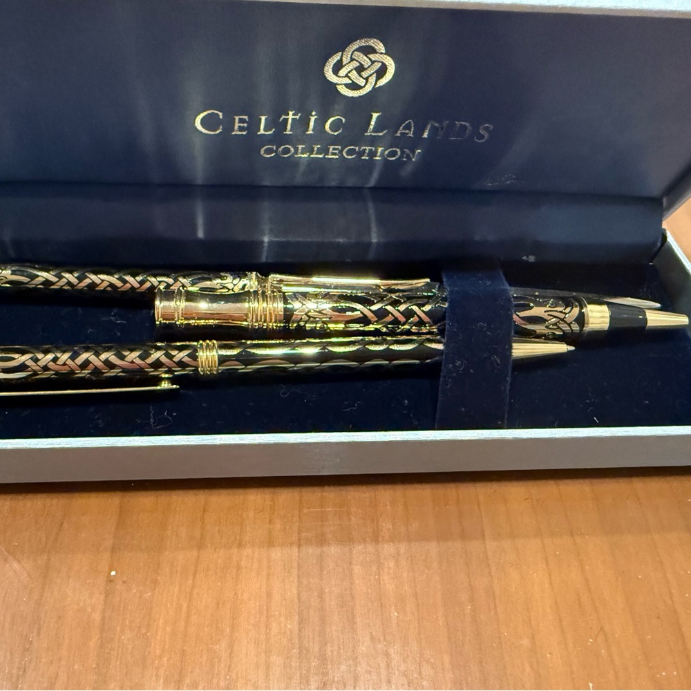 Gold Pen Set